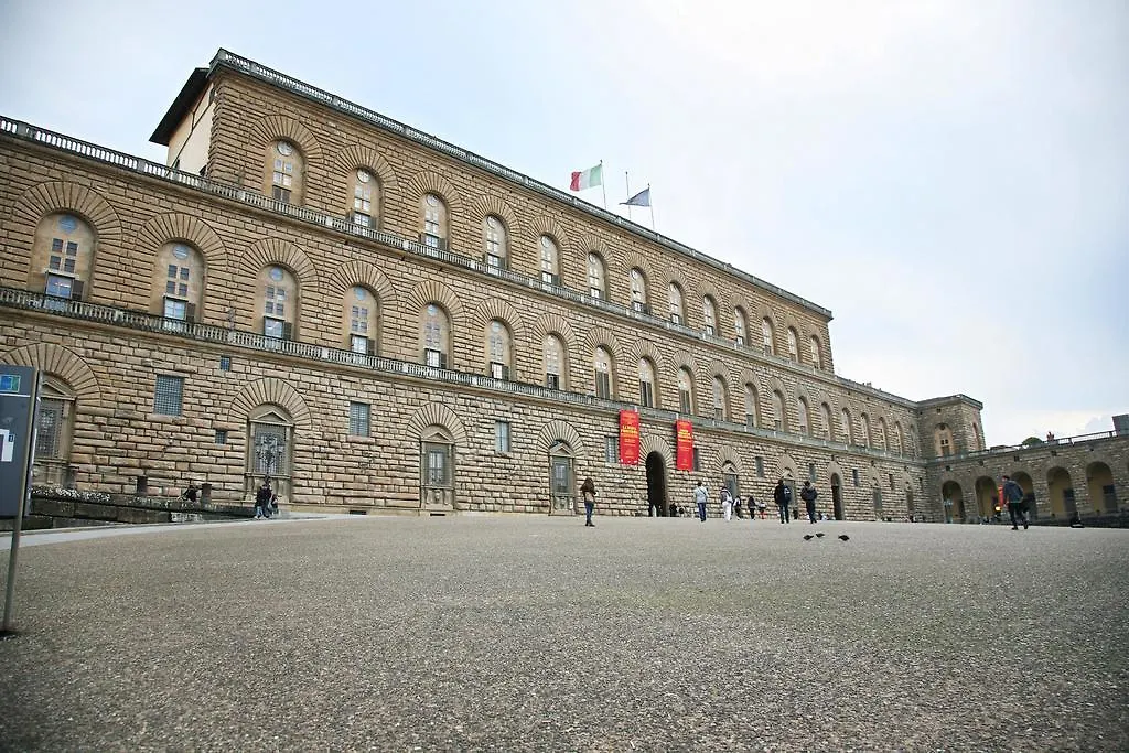 Florence Pitti Loft Apartman